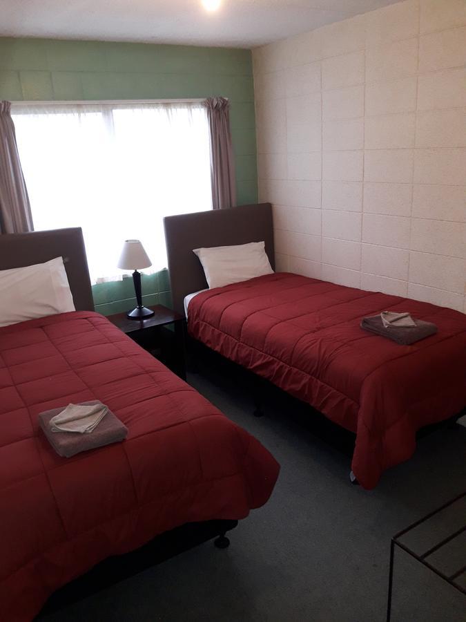 Motel Sierra Whangarei Esterno foto